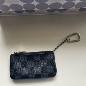 louis vuitton key pouch